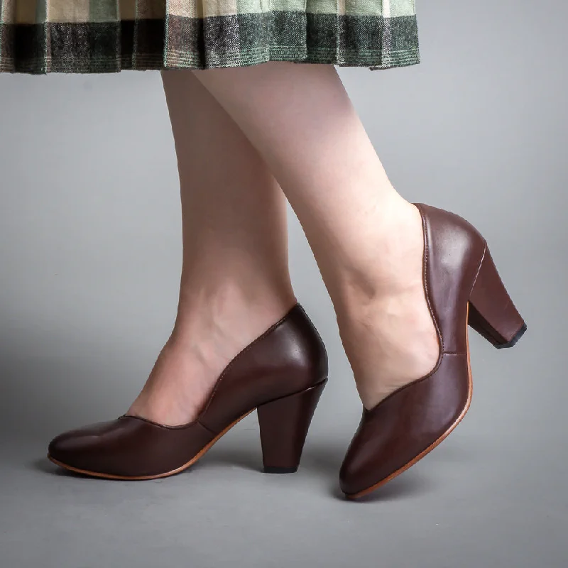 Marilyn Women's 1940s Pumps (Brown)