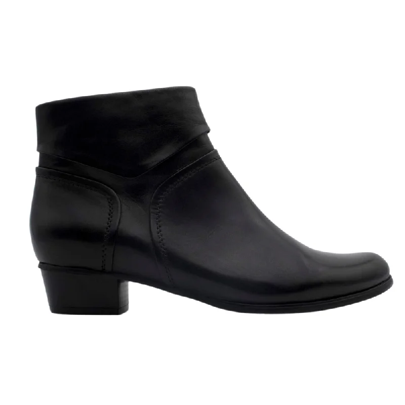 Regarde Le Ciel Stefany 378 Glove Black Bootie (Women's)